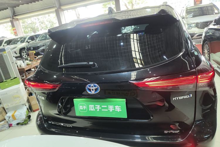 Used Toyota Highlander 2023 2.5L Smart Electric Hybrid Dual-Motor All-Wheel-Drive Luxury 7-Seater Rear
