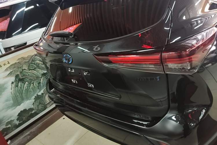 Used Toyota Highlander 2023 2.5L Smart Electric Hybrid Dual-Engine 4x4 Knight Edition 7 Seats Rear