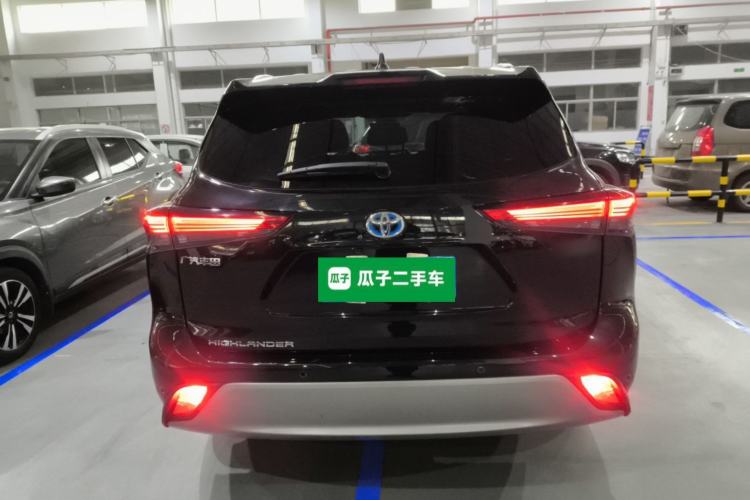 Used Toyota Highlander 2023 2.5L Smart Electric Hybrid Dual-Drive Prestige Version 7 Seats Rear