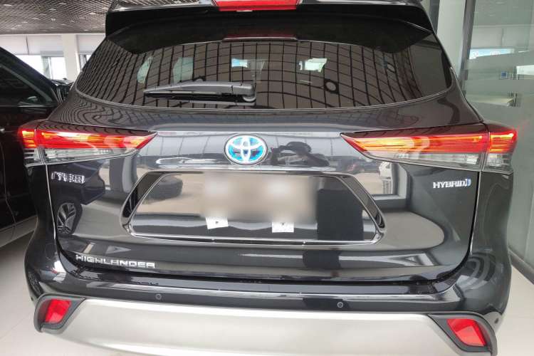 Used Toyota Highlander 2023 2.5L Smart Electric Hybrid Dual-Drive Prestige Version 7 Seats Rear