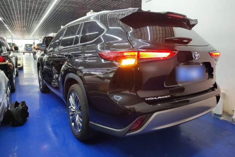 Used Toyota Highlander 2023 2.5L Smart Electric Hybrid Dual-Engine Four-Wheel Drive Prestige Version – 7 Seats Rear Left 45 Deg