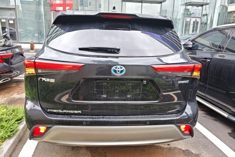 Used Toyota Highlander 2023 2.5L Smart Electric Hybrid Dual-Drive Prestige Version 7 Seats Rear