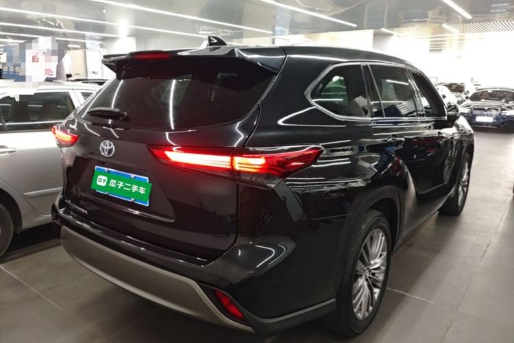 Used Toyota Highlander 2023 2.5L Smart Electric Hybrid Dual-Drive Prestige Version 7 Seats Rear Right 45 Deg