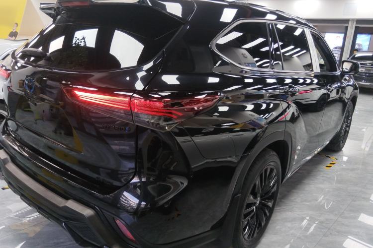 Used Toyota Highlander 2023 2.5L Smart Electric Hybrid Dual-Engine 4x4 Knight Edition 7 Seats Rear Right 45 Deg