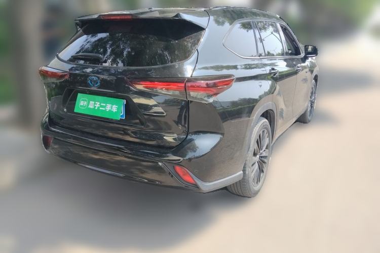 Used Toyota Highlander 2023 2.5L Smart Electric Hybrid Dual-Engine 4x4 Knight Edition 7 Seats Rear Right 45 Deg