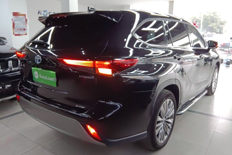 Used Toyota Highlander 2023 2.5L Smart Electric Hybrid Dual-Engine Four-Wheel Drive Prestige Version – 7 Seats Rear Right 45 Deg