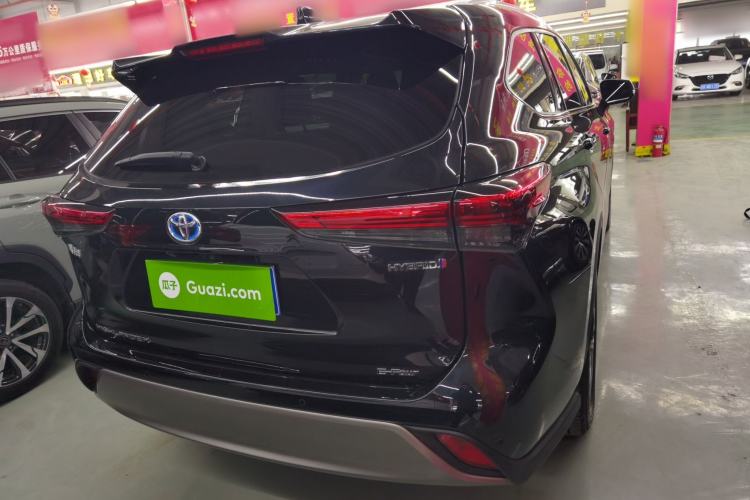 Used Toyota Highlander 2023 2.5L Smart Electric Hybrid Dual-Engine Four-Wheel Drive Prestige Version – 7 Seats Rear Right 45 Deg