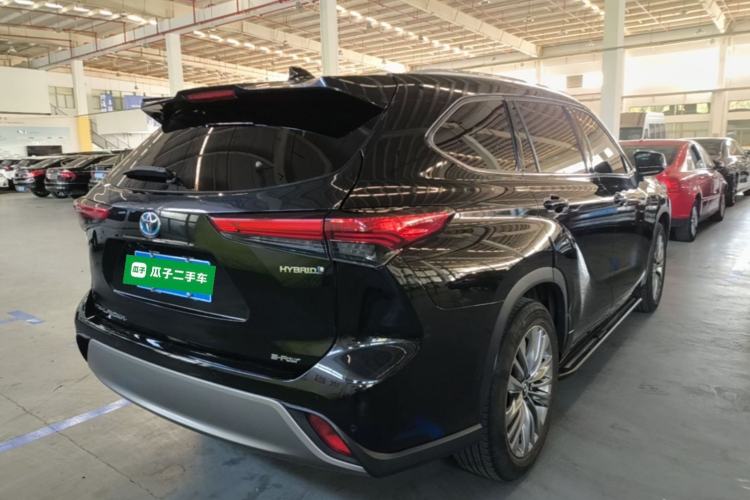 Used Toyota Highlander 2023 2.5L Smart Electric Hybrid Dual-Engine Four-Wheel Drive Prestige Version – 7 Seats Rear Right 45 Deg