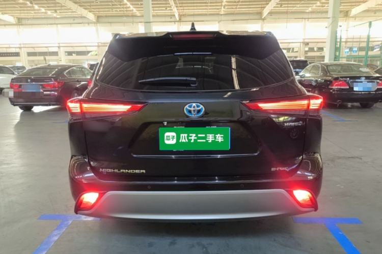 Used Toyota Highlander 2023 2.5L Smart Electric Hybrid Dual-Engine Four-Wheel Drive Prestige Version – 7 Seats Rear