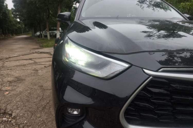 Used Toyota Highlander 2023 2.5L Smart Electric Hybrid Dual-Engine Two-Wheel Drive Elite Version 5 Seats Right Front Headlight