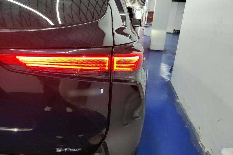 Used Toyota Highlander 2023 2.5L Smart Electric Hybrid Dual-Engine Four-Wheel Drive Prestige Version – 7 Seats Right Rear Taillight