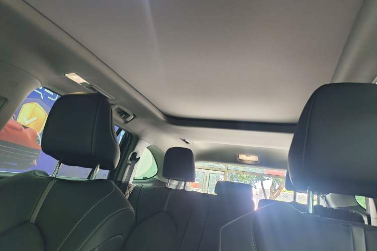 Used Toyota Highlander 2023 2.5L Smart Electric Hybrid Dual-Engine 4x4 Knight Edition 7 Seats Roof