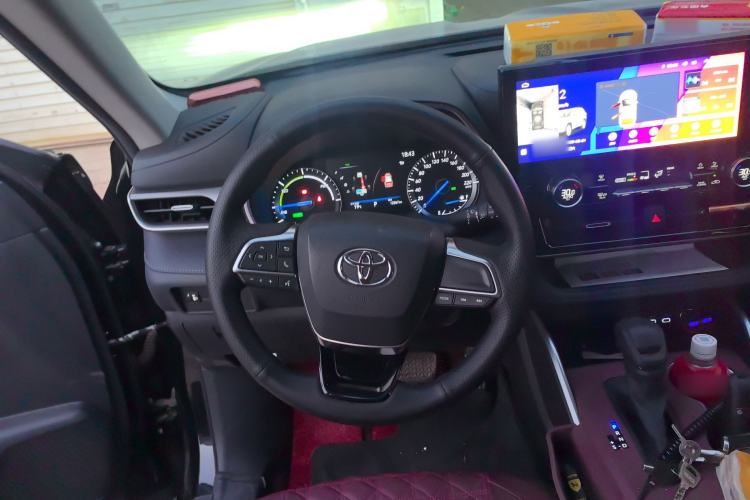 Used Toyota Highlander 2023 2.5L Smart Electric Hybrid Dual-Engine Two-Wheel Drive Elite Version 7-Seater PLUS Edition Steering Wheel