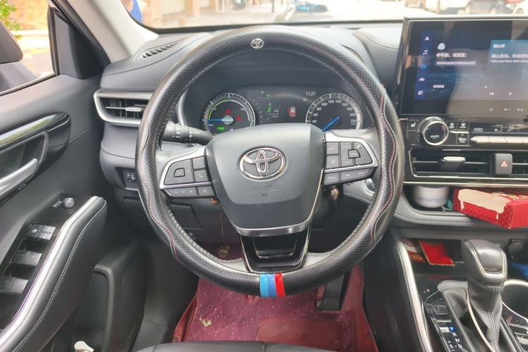 Used Toyota Highlander 2023 2.5L Smart Electric Hybrid Dual-Engine Four-Wheel Drive Prestige Version – 7 Seats Steering Wheel