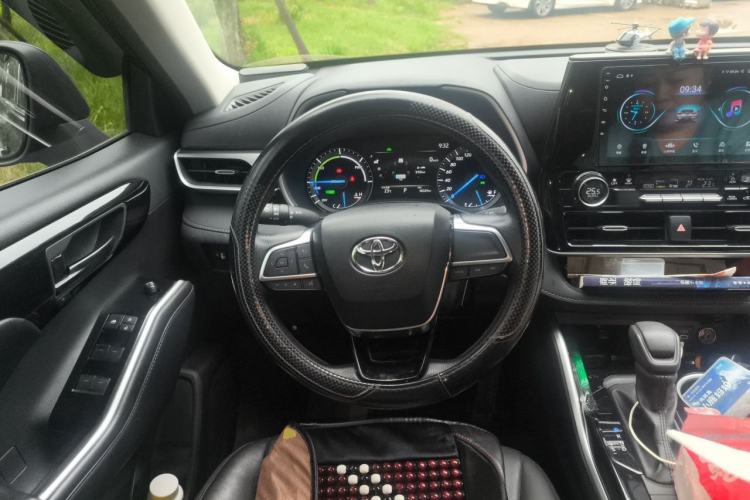 Used Toyota Highlander 2023 2.5L Smart Electric Hybrid Dual-Engine Two-Wheel Drive Elite Version 5 Seats Steering Wheel