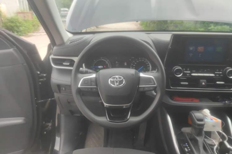 Used Toyota Highlander 2023 2.5L Smart Electric Hybrid Dual-Engine 4x4 Elite Edition 7 Seats Steering Wheel