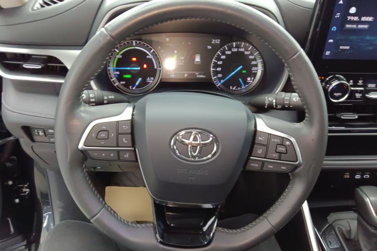 Used Toyota Highlander 2023 2.5L Smart Electric Hybrid Dual-Engine Four-Wheel Drive Prestige Version – 7 Seats Steering Wheel