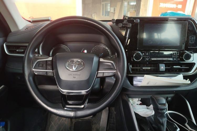 Used Toyota Highlander 2023 2.5L Smart Electric Hybrid Dual-Drive Elite Version 7 Seats Steering Wheel