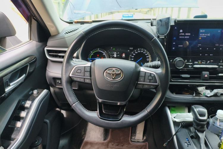 Used Toyota Highlander 2023 2.5L Smart Electric Hybrid Dual-Engine Four-Wheel Drive Prestige Version – 7 Seats Steering Wheel