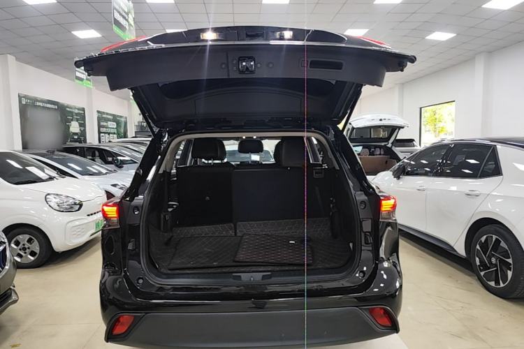 Used Toyota Highlander 2023 2.5L Smart Electric Hybrid Dual-Engine 4x4 Elite Edition 7 Seats Trunk