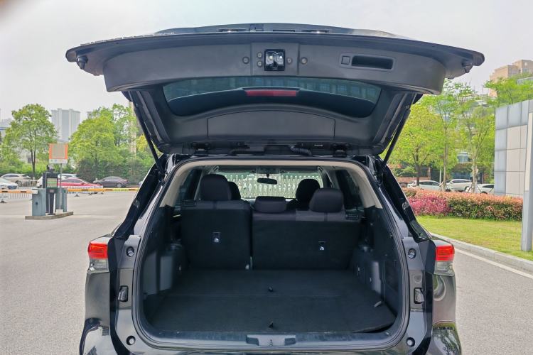 Used Toyota Highlander 2023 2.5L Smart Electric Hybrid Dual-Engine Two-Wheel Drive Elite Version 5 Seats Trunk