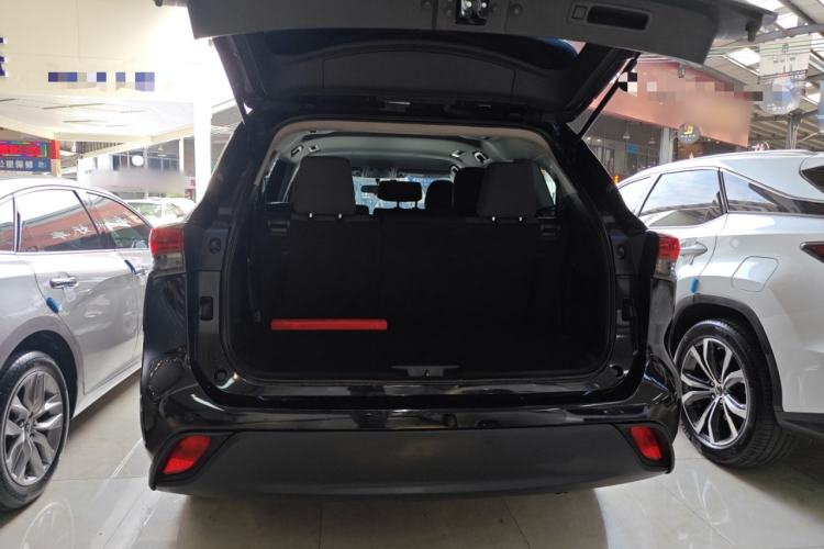 Used Toyota Highlander 2023 2.5L Smart Electric Hybrid Dual-Drive Elite Version 7 Seats Trunk