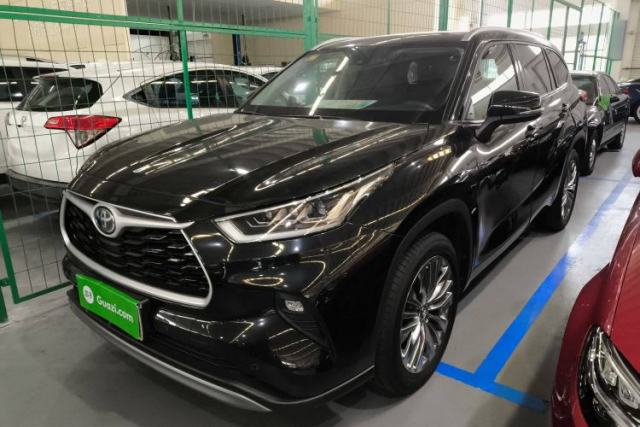 Ojetý Toyota Highlander 2023 2.5L Smart Electric Hybrid Dual-Drive Prestige Version 7 Seats