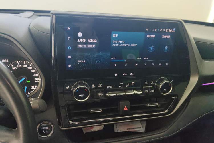 Used Toyota Highlander 2023 2.5L Smart Electric Hybrid Dual-Engine Four-Wheel Drive Prestige Version – 7 Seats Audio And AC Panel