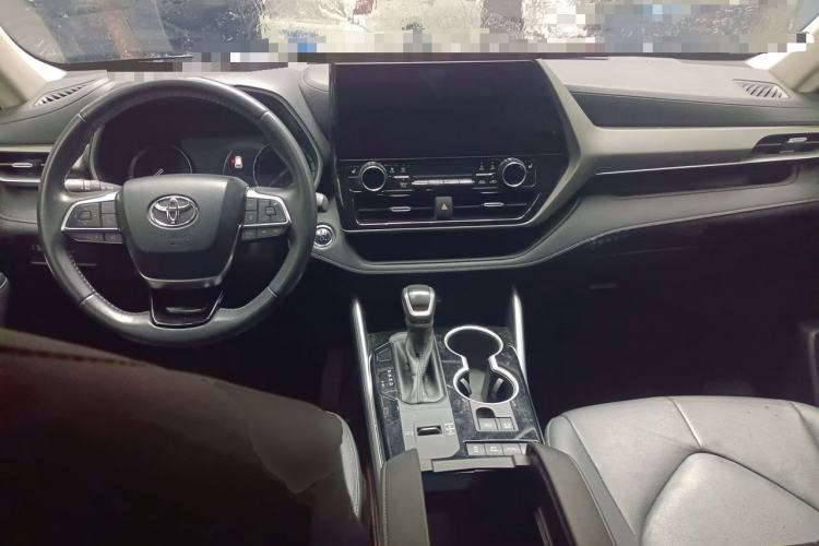 Used Toyota Highlander 2023 2.5L Smart Electric Hybrid Dual-Engine Four-Wheel Drive Prestige Version – 7 Seats Center Console