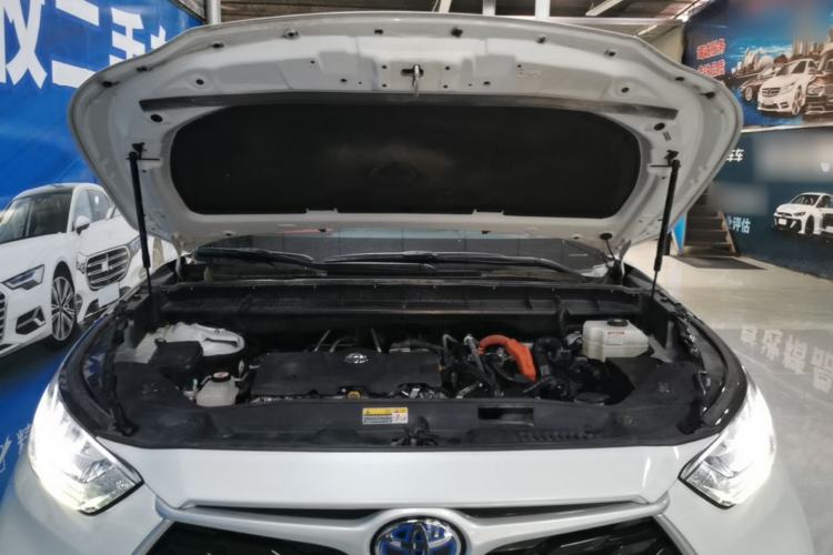 Used Toyota Highlander 2023 2.5L Smart Electric Hybrid Dual-Motor All-Wheel-Drive Luxury 7-Seater Engine Bay