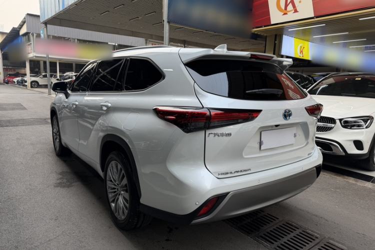 Used Toyota Highlander 2023 2.5L Smart Electric Hybrid Dual-Engine Four-Wheel Drive Prestige Version – 7 Seats Exterior 2