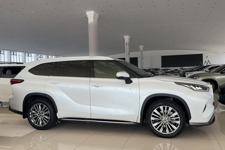 Used Toyota Highlander 2023 2.5L Smart Electric Hybrid Dual-Engine Four-Wheel Drive Prestige Version – 7 Seats Exterior 3