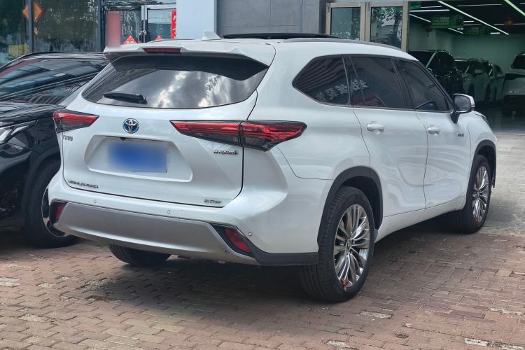 Used Toyota Highlander 2023 2.5L Smart Electric Hybrid Dual-Engine Four-Wheel Drive Prestige Version – 7 Seats Exterior 5