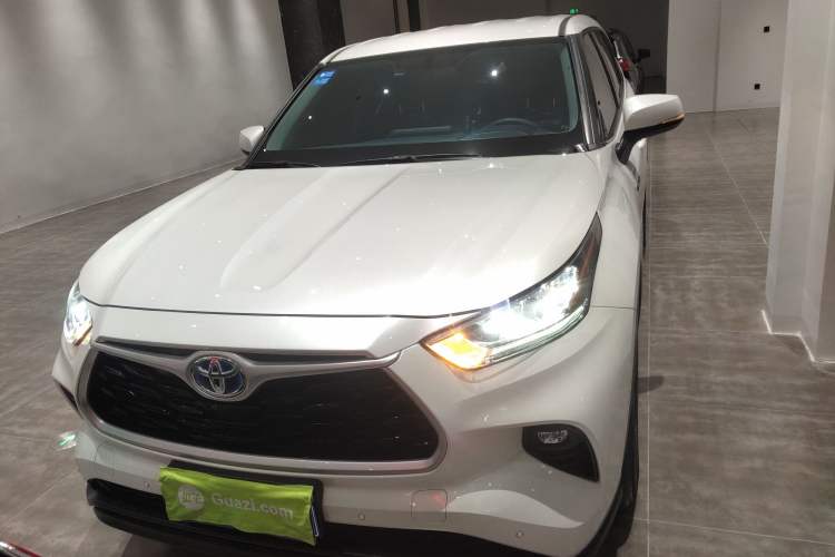 Used Toyota Highlander 2023 2.5L Smart Electric Hybrid Dual-Engine Two-Wheel Drive Elite Version 5 Seats Front