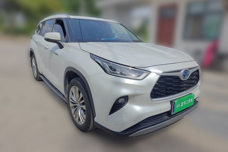 Used Toyota Highlander 2023 2.5L Smart Electric Hybrid Dual-Engine Four-Wheel Drive Prestige Version – 7 Seats Front Right 45 Deg