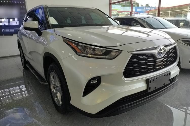 Used Toyota Highlander 2023 2.5L Smart Electric Hybrid Dual-Engine 4x4 Elite Edition 7 Seats Front Right 45 Deg