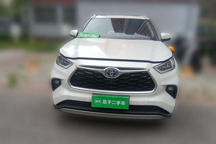 Used Toyota Highlander 2023 2.5L Smart Electric Hybrid Dual-Motor All-Wheel-Drive Supreme Edition – 7 Seats Front