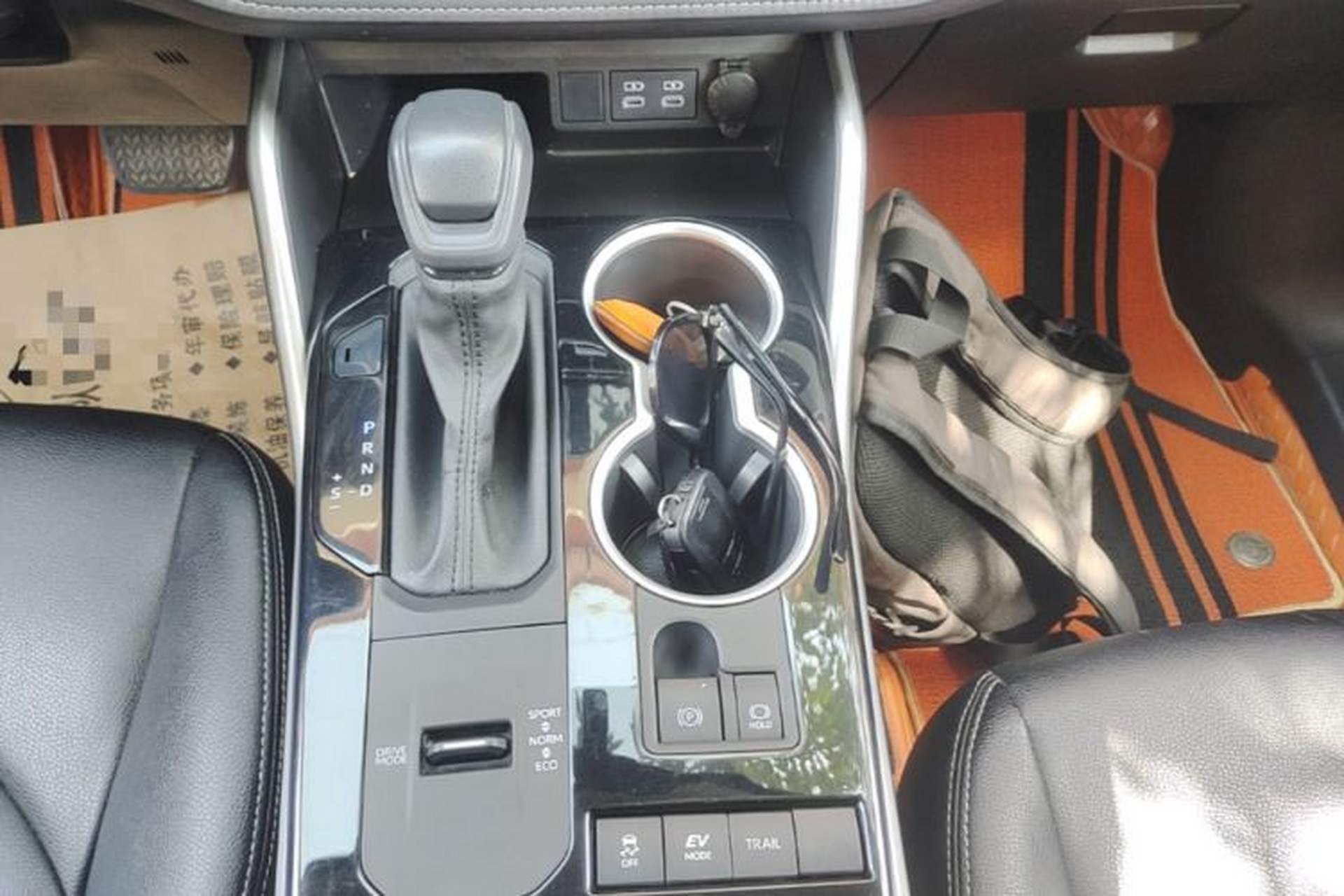 Used Toyota Highlander 2023 2.5L Smart Electric Hybrid Dual-Engine 4x4 Elite Edition 7 Seats Gear Lever