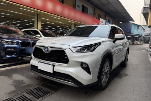 Used Toyota Highlander 2023 2.5L Smart Electric Hybrid Dual-Engine Four-Wheel Drive Prestige Version – 7 Seats
