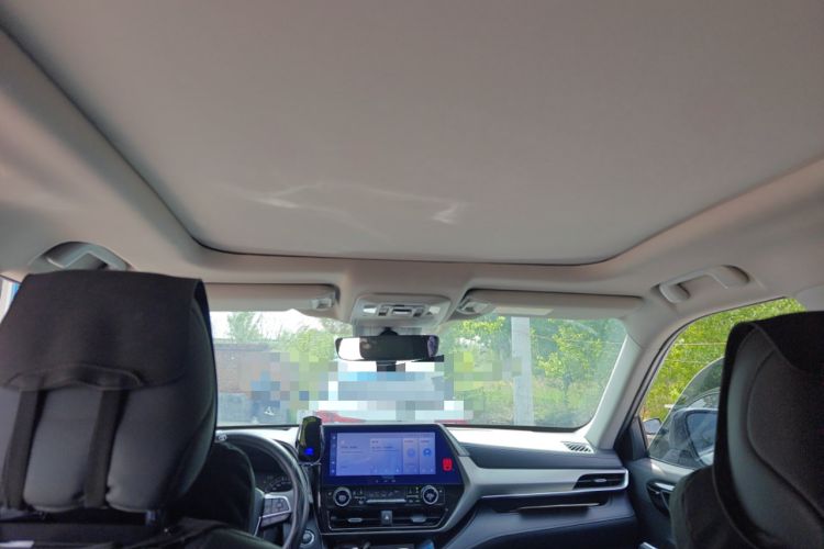 Used Toyota Highlander 2023 2.5L Smart Electric Hybrid Dual-Engine Four-Wheel Drive Prestige Version – 7 Seats Headliner