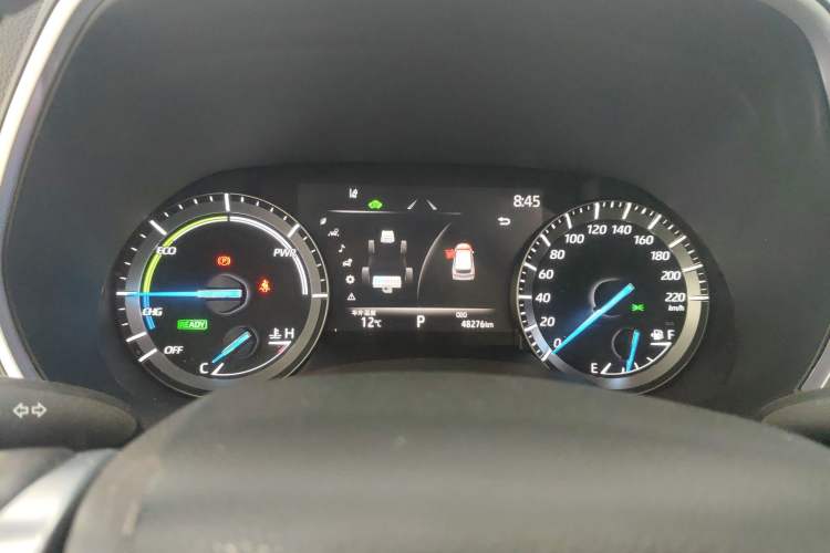 Used Toyota Highlander 2023 2.5L Smart Electric Hybrid Dual-Engine Four-Wheel Drive Prestige Version – 7 Seats Instrument Cluster