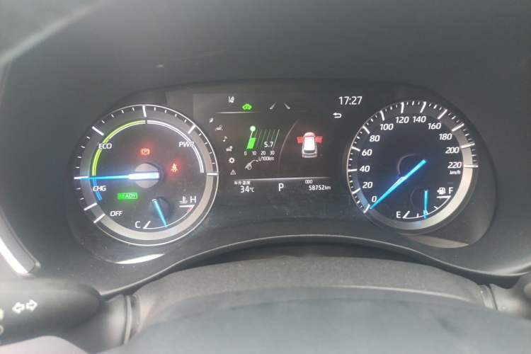 Used Toyota Highlander 2023 2.5L Smart Electric Hybrid Dual-Engine Four-Wheel Drive Prestige Version – 7 Seats Instrument Cluster