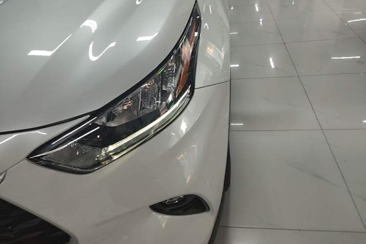 Used Toyota Highlander 2023 2.5L Smart Electric Hybrid Dual-Motor All-Wheel-Drive Luxury 7-Seater Left Front Headlight