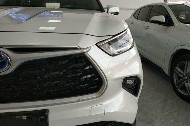 Used Toyota Highlander 2023 2.5L Smart Electric Hybrid Dual-Engine 4x4 Elite Edition 7 Seats Left Front Headlight