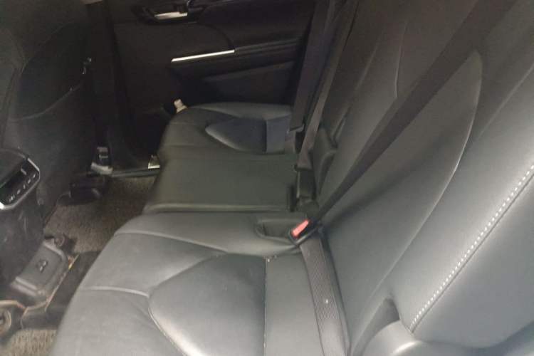 Used Toyota Highlander 2023 2.5L Smart Electric Hybrid Dual-Engine Four-Wheel Drive Prestige Version – 7 Seats Left Rear Seat