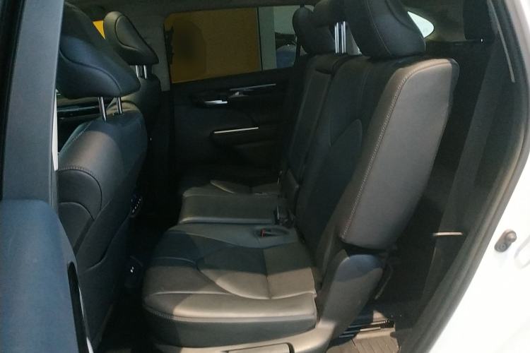 Used Toyota Highlander 2023 2.5L Smart Electric Hybrid Dual-Engine Four-Wheel Drive Prestige Version – 7 Seats Left Rear Seat