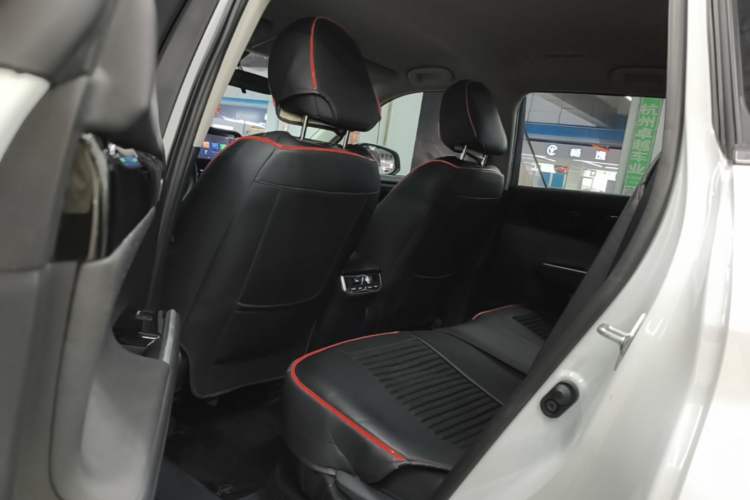 Used Toyota Highlander 2023 2.5L Smart Electric Hybrid Dual-Engine Two-Wheel Drive Elite Version 5 Seats Left Rear Seat