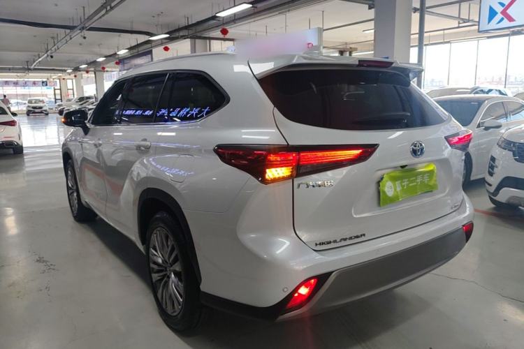Used Toyota Highlander 2023 2.5L Smart Electric Hybrid Dual-Engine Four-Wheel Drive Prestige Version – 7 Seats Rear Left 45 Deg