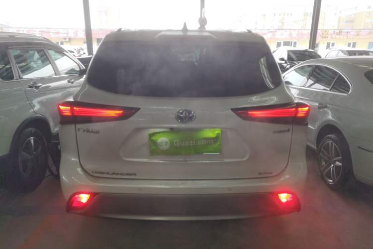 Used Toyota Highlander 2023 2.5L Smart Electric Hybrid Dual-Engine Four-Wheel Drive Prestige Version – 7 Seats Rear