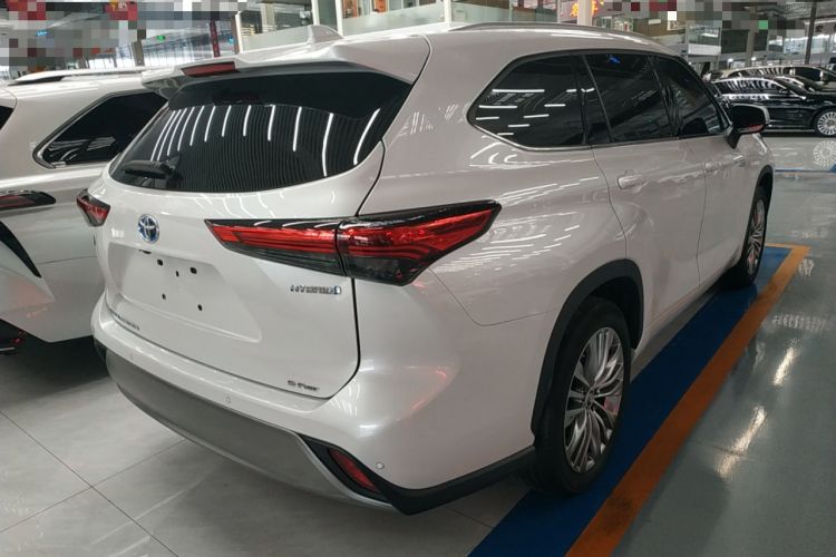 Used Toyota Highlander 2023 2.5L Smart Electric Hybrid Dual-Engine Four-Wheel Drive Prestige Version – 7 Seats Rear Right 45 Deg